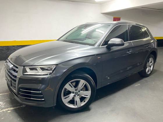 AUDI Q5 2020