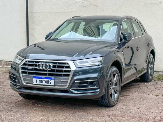 AUDI Q5 2020