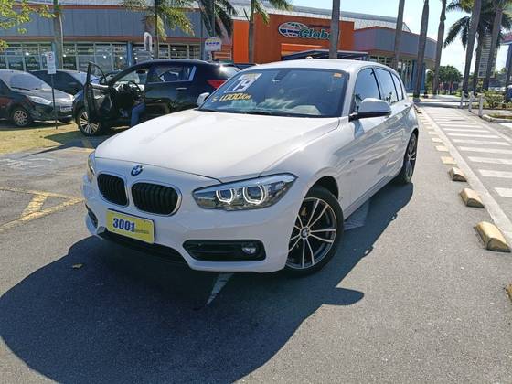 BMW 120i 2019
