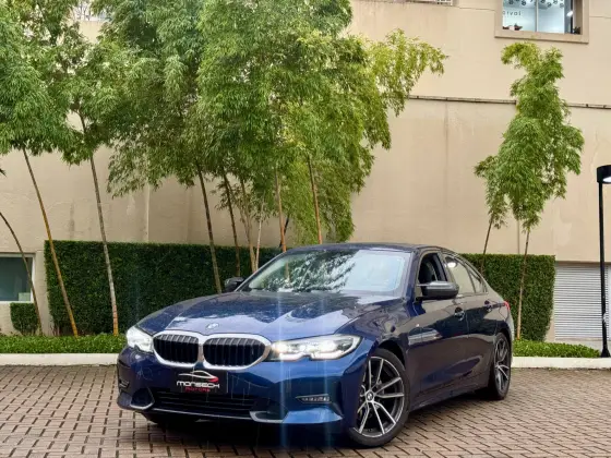 BMW 320i 2020