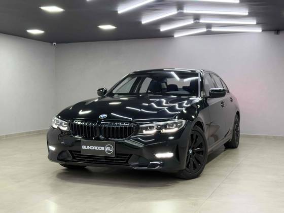 BMW 320i 2021