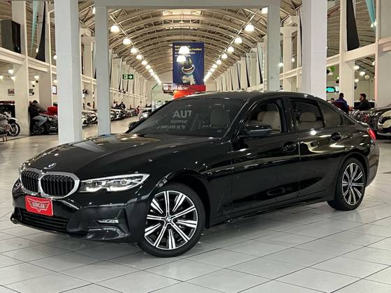BMW 320i 2021