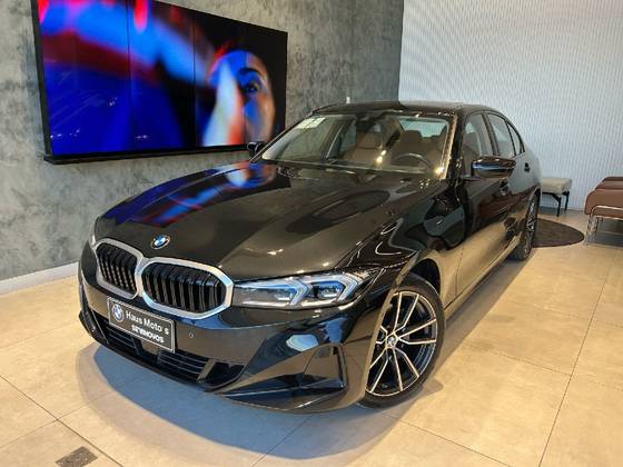 BMW 320i 2024