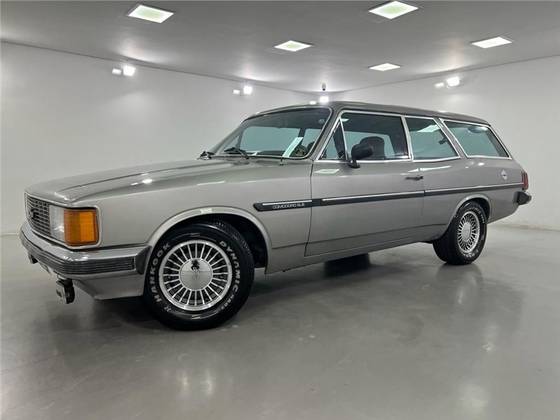 CHEVROLET CARAVAN 1983