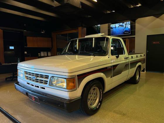 CHEVROLET D20 1993