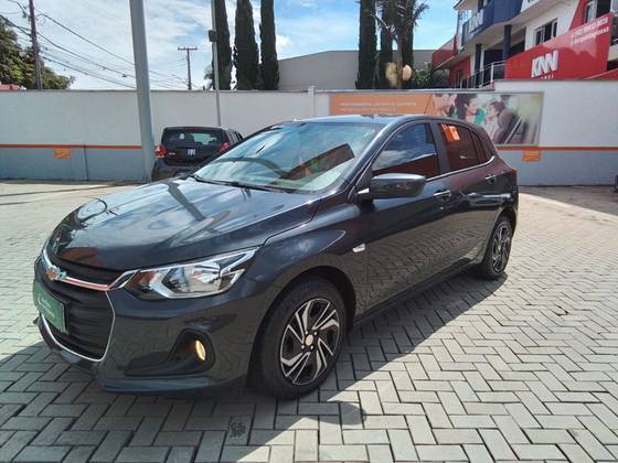 CHEVROLET ONIX 2024