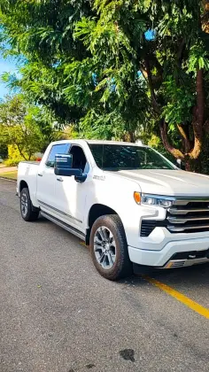 CHEVROLET SILVERADO 2024