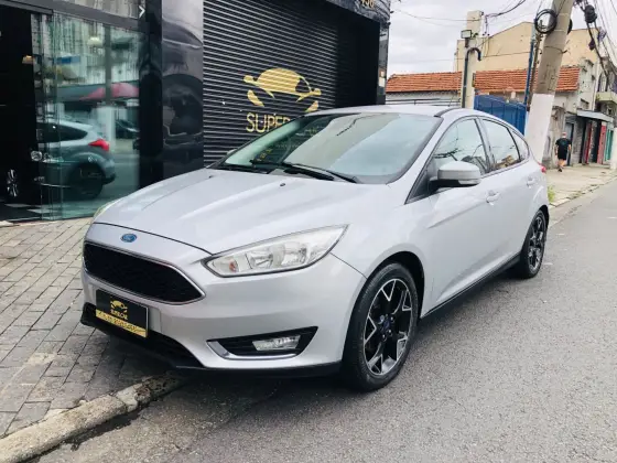 FORD FOCUS 2016