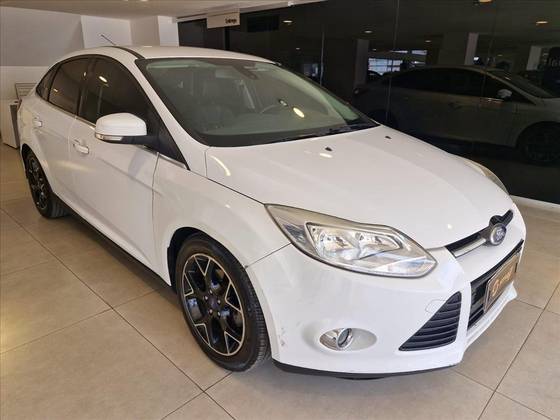 FORD FOCUS 2015