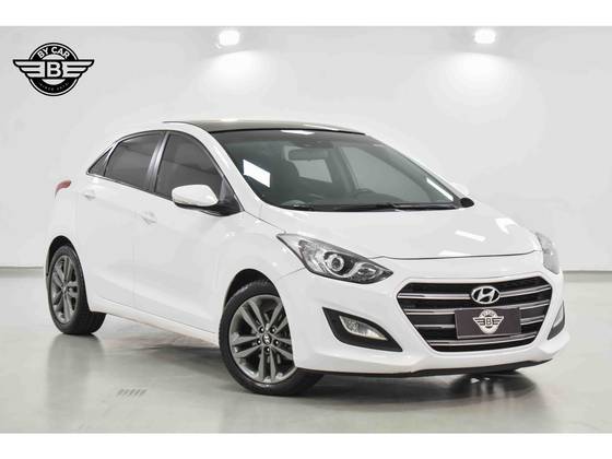 HYUNDAI I30 2016