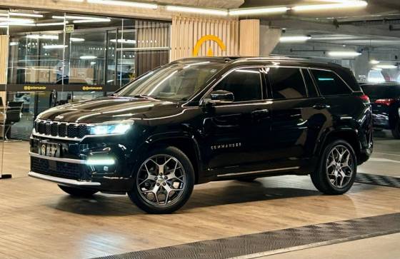 JEEP COMMANDER 2023