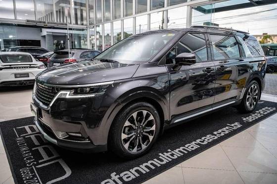 KIA CARNIVAL 2022