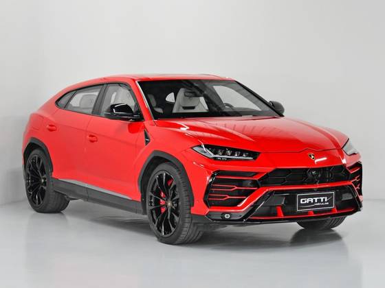 LAMBORGHINI URUS 2020