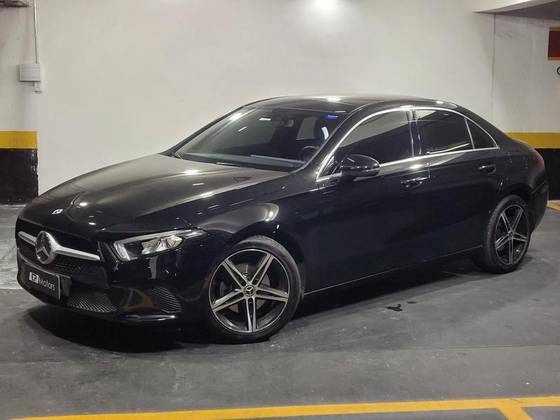 MERCEDES-BENZ A 200 2020