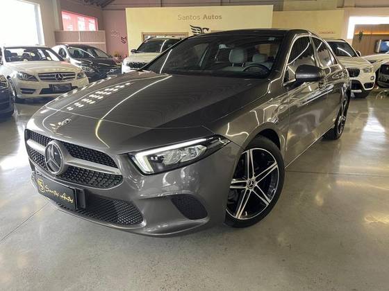 MERCEDES-BENZ A 200 2020