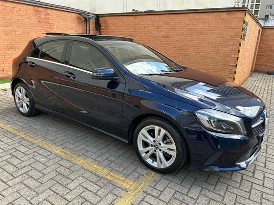 MERCEDES-BENZ A 200 2018