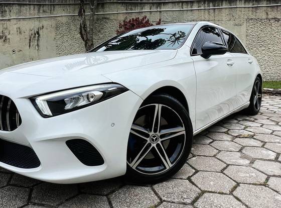 MERCEDES-BENZ A 250 2019