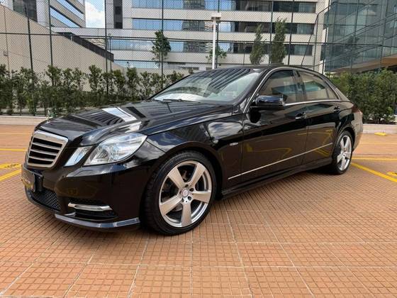 MERCEDES-BENZ E 250 2012