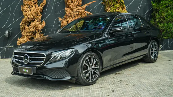 MERCEDES-BENZ E 300 2019