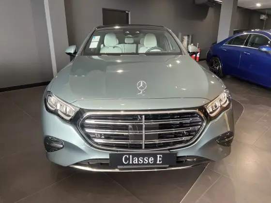 MERCEDES-BENZ E 300 2025