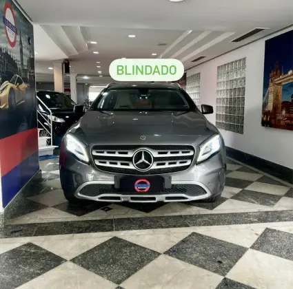 MERCEDES-BENZ GLA 200 2018