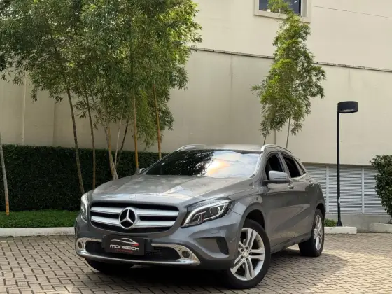 MERCEDES-BENZ GLA 200 2018