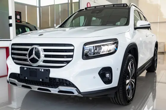 MERCEDES-BENZ GLB 220 2025