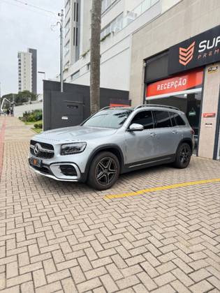MERCEDES-BENZ GLB 220 2025