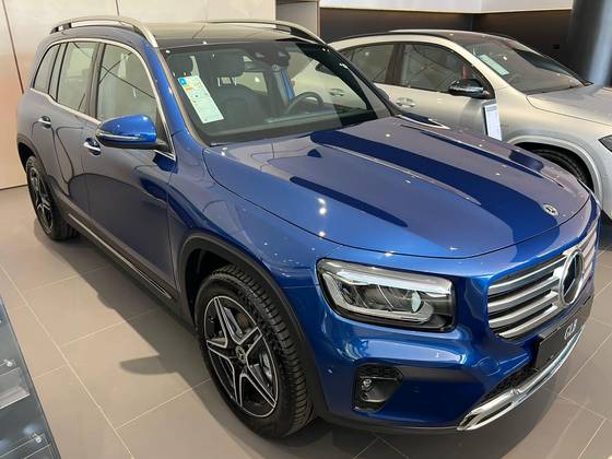 MERCEDES-BENZ GLB 220 2025