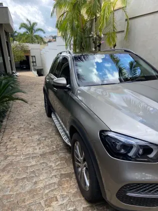 MERCEDES-BENZ GLE 400d 2021