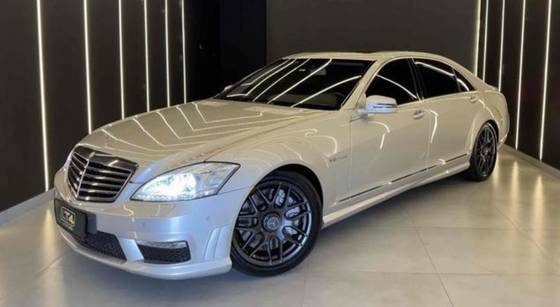 MERCEDES-BENZ S 63 AMG 2011