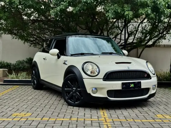 MINI COOPER 2010