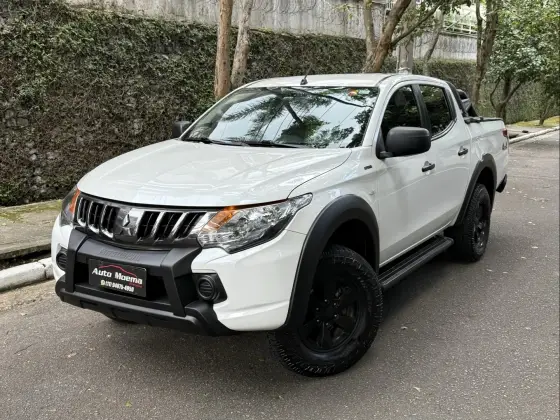 MITSUBISHI L200 TRITON 2022