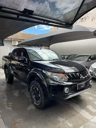 MITSUBISHI L200 TRITON 2019