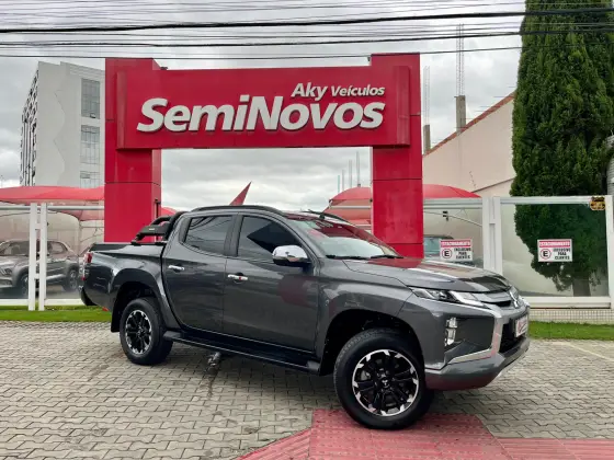MITSUBISHI L200 TRITON 2023