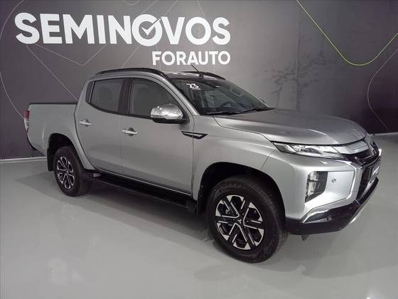 MITSUBISHI L200 TRITON 2023