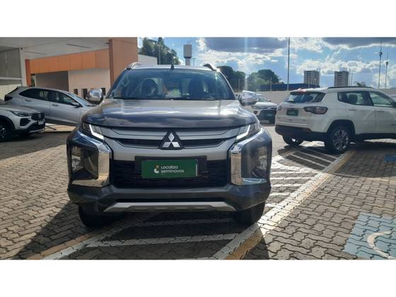 MITSUBISHI L200 TRITON 2023
