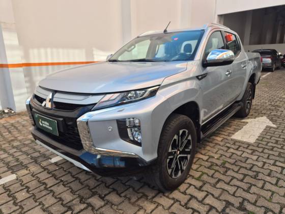 MITSUBISHI L200 TRITON 2023
