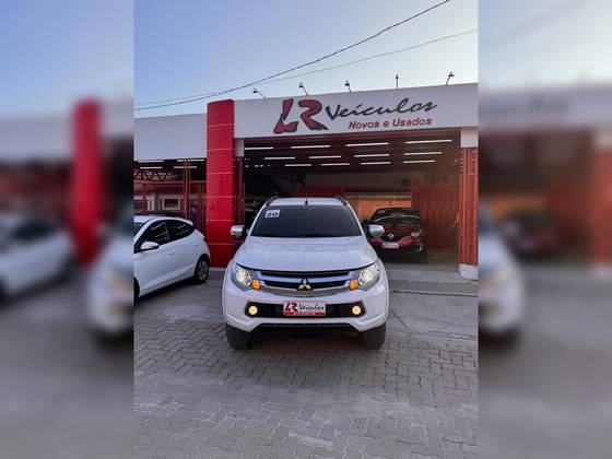 MITSUBISHI L200 TRITON 2020