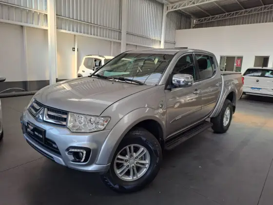 MITSUBISHI L200 TRITON 2017