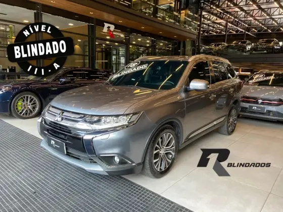 MITSUBISHI OUTLANDER 2018