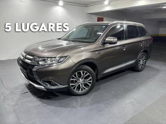 MITSUBISHI OUTLANDER 2018