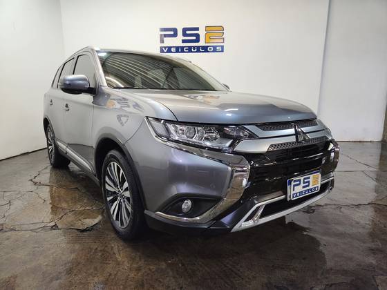 MITSUBISHI OUTLANDER 2020