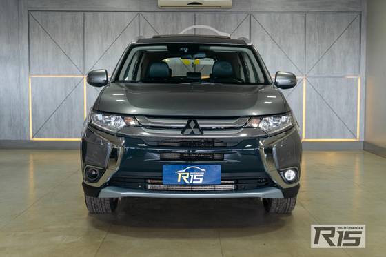 MITSUBISHI OUTLANDER 2017