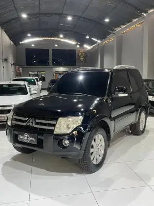 MITSUBISHI PAJERO 2008