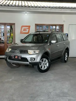 MITSUBISHI PAJERO DAKAR 2013