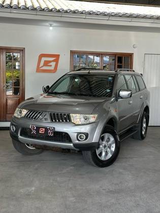 MITSUBISHI PAJERO DAKAR 2013