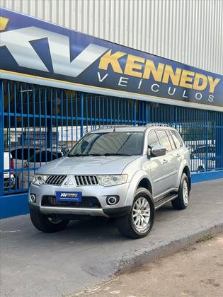 MITSUBISHI PAJERO DAKAR 2011