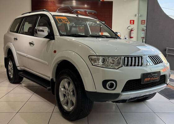 MITSUBISHI PAJERO DAKAR 2012