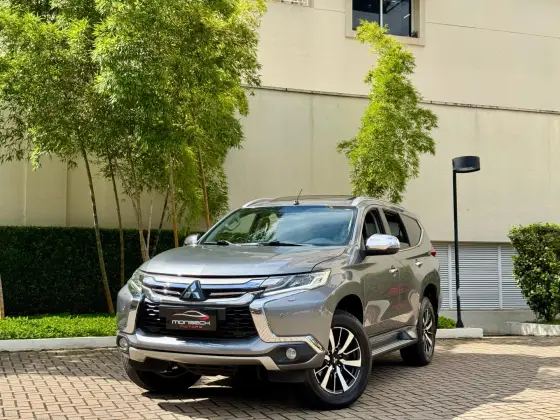 MITSUBISHI PAJERO SPORT 2020